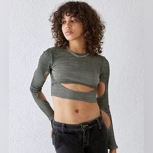 BDG Ladies NWT Zoe Cut-Out Crop Top. Small. Black ribbed.